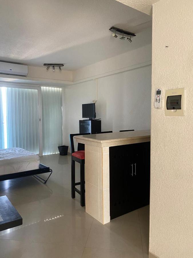 Studio Oceanfront Prime Location Cancún Buitenkant foto